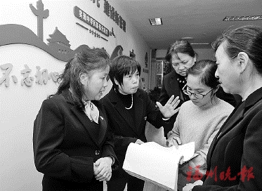 台江创新社区治理，推广家园事务服务中心模式  民非组织来接管　33个老旧小区换新颜